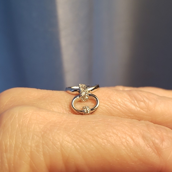 Sterling 925 silver and CZ ring - Picture 4 of 5